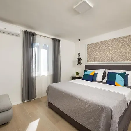 Villa Roko- The Spacious Luxury *