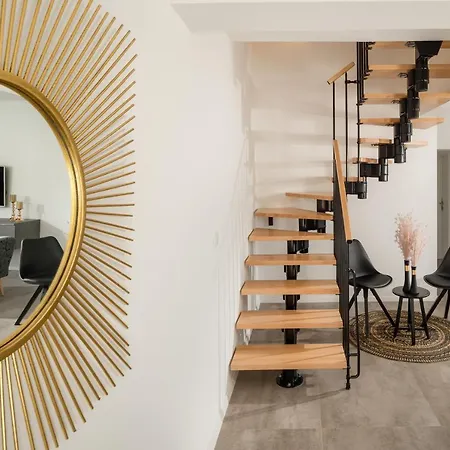 Villa Roko- The Spacious Luxury Trogir