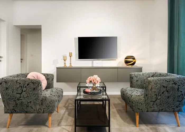 Roko- The Spacious Luxury Trogir